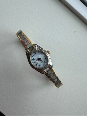NWOT Two-Tone Small Round Face Watch - Gold & Silver